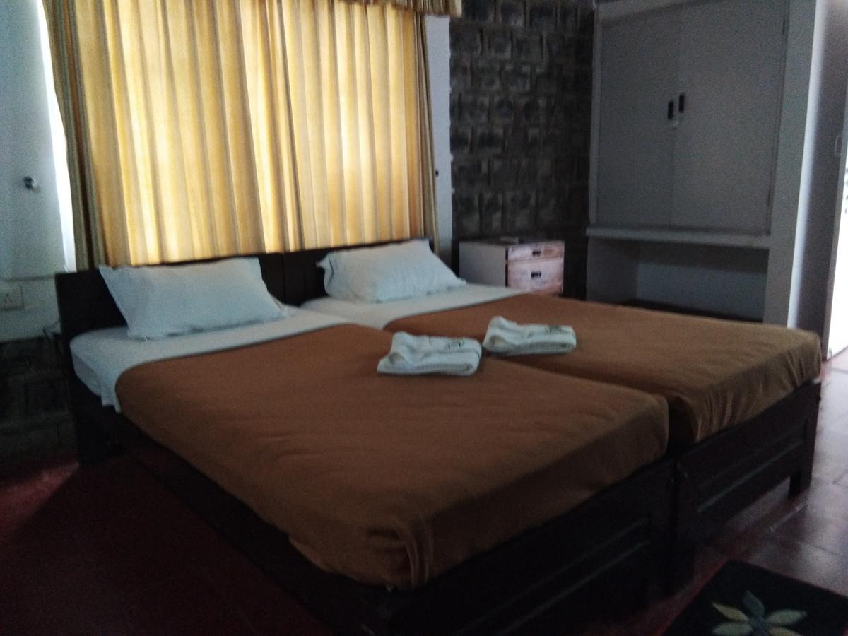 Blue Valley Jungle Resort Nīlgiri Esterno foto